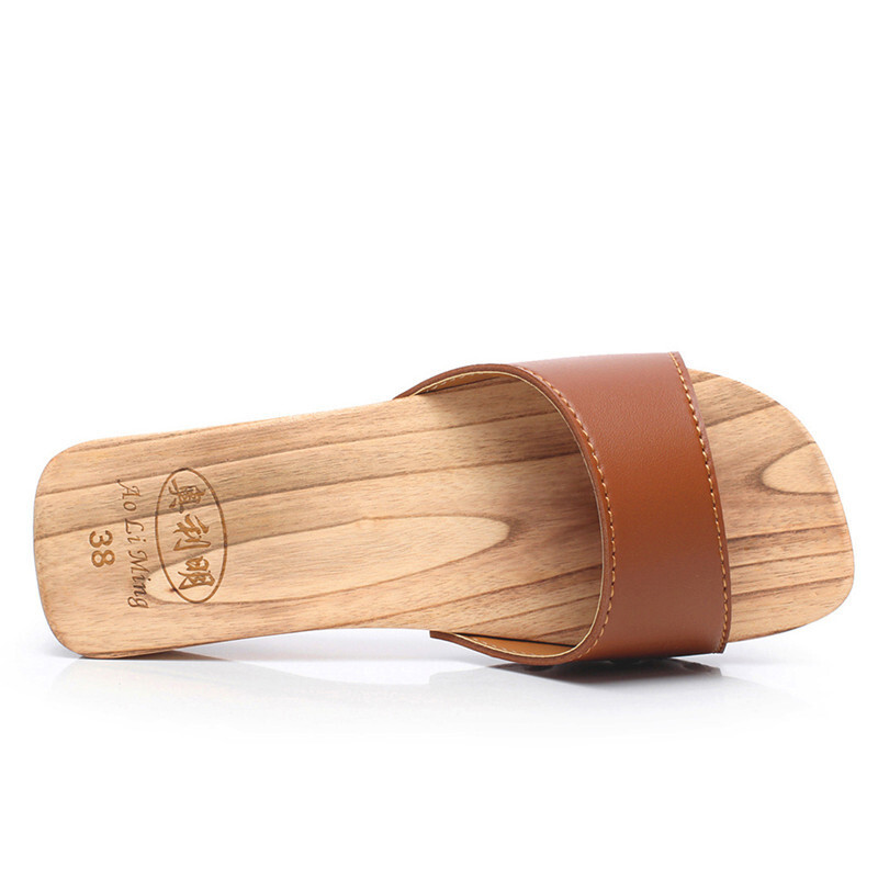 Pantofole da donna in legno Es - Geta Wooden Sandal recensione e prezzo
